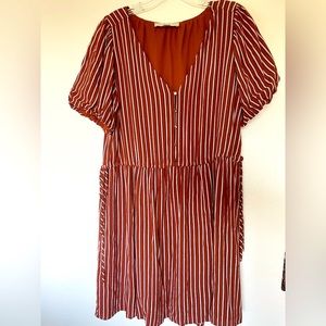 Women’s fall ready stripe mini dress V-neck